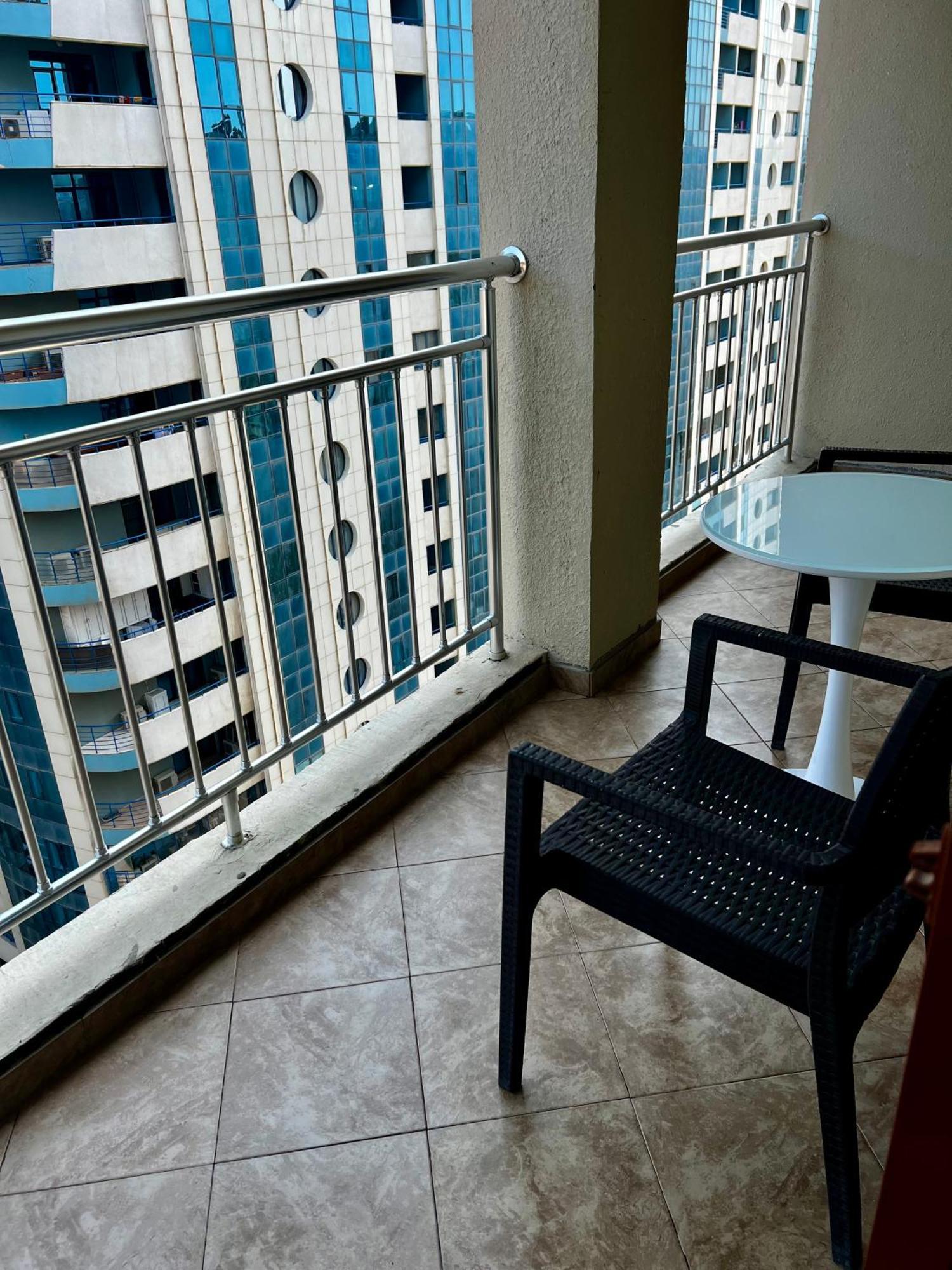 Apartment It Is Park Azure Aa11054 *